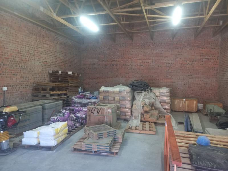 To Let commercial Property for Rent in Fairview Eastern Cape